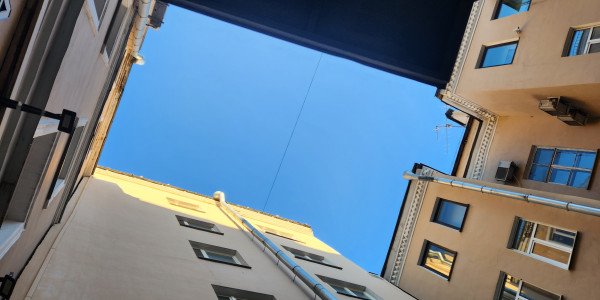 Trabajos Verticales en Fachadas de Edificios / Viviendas Fuenlabrada · Pintado de Fachadas y Patios Interiores de Luces